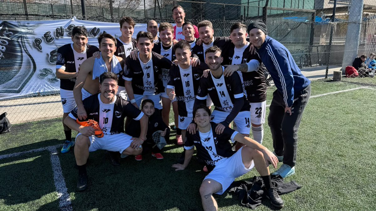 Allboys_LAT_'s tweet photo. La sana costumbre de ganar https://t.co/4NThU5kvV8