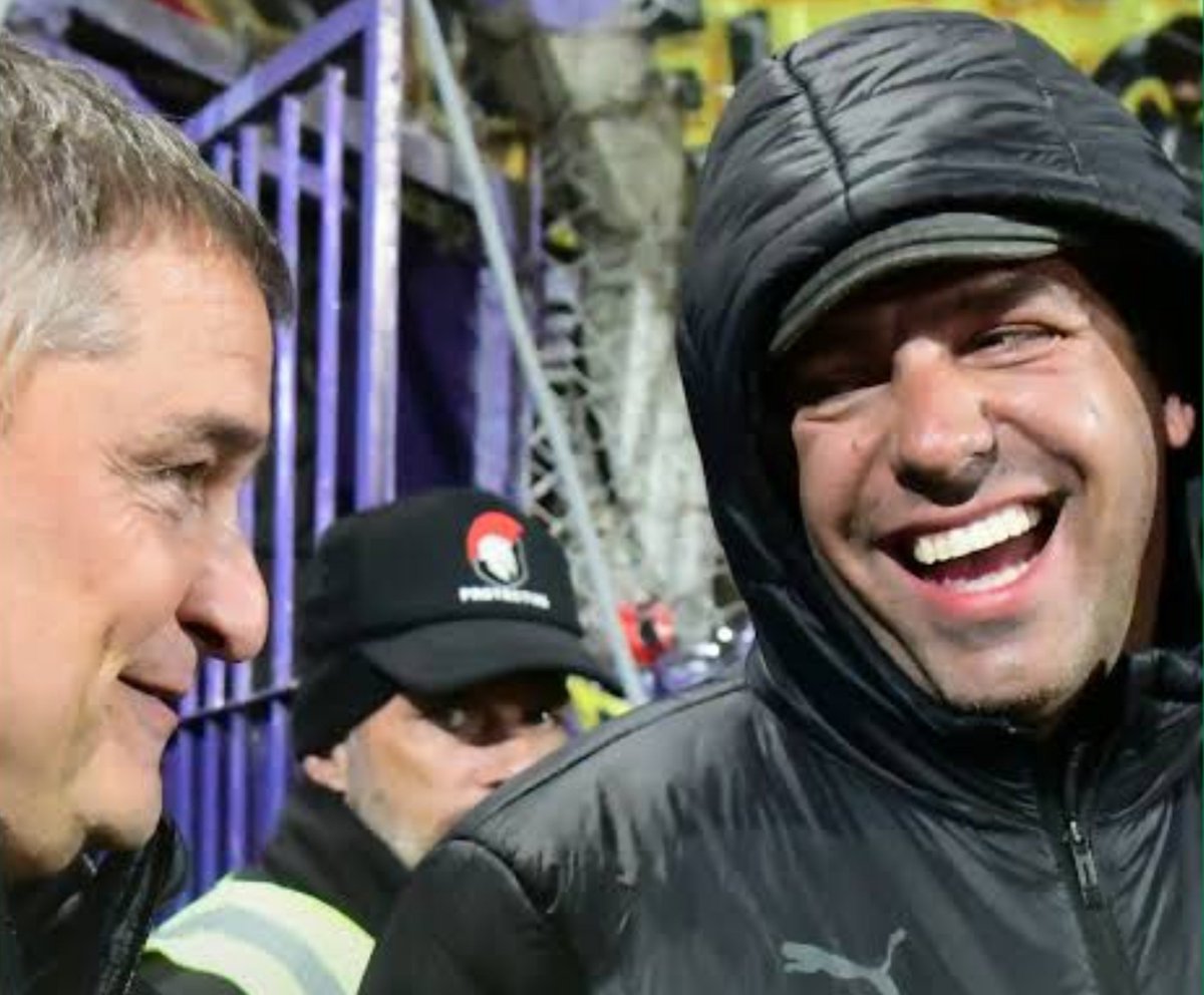 ValenFletcher's tweet photo. En los últimos tiempos, Peñarol ha sufrido muchas lesiones y le han echado la culpa a la seguidilla.

Ésta semana, Peñarol debía jugar 3 partidos en 7 días. 

¿Qué pasó? El partido se suspendió, y Ruglio dice que el perjudicado es Peñarol, cuando es el mayor beneficiado. https://t.co/MU3GrSEU33
