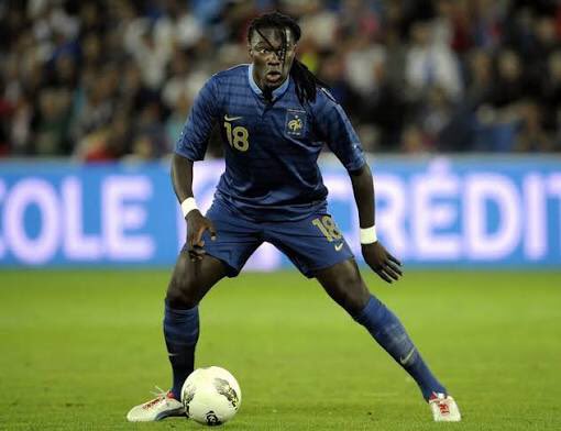 Abloh224's tweet photo. @_BeFootball Batefimbi Gomis https://t.co/Z6Xe7LJcb9