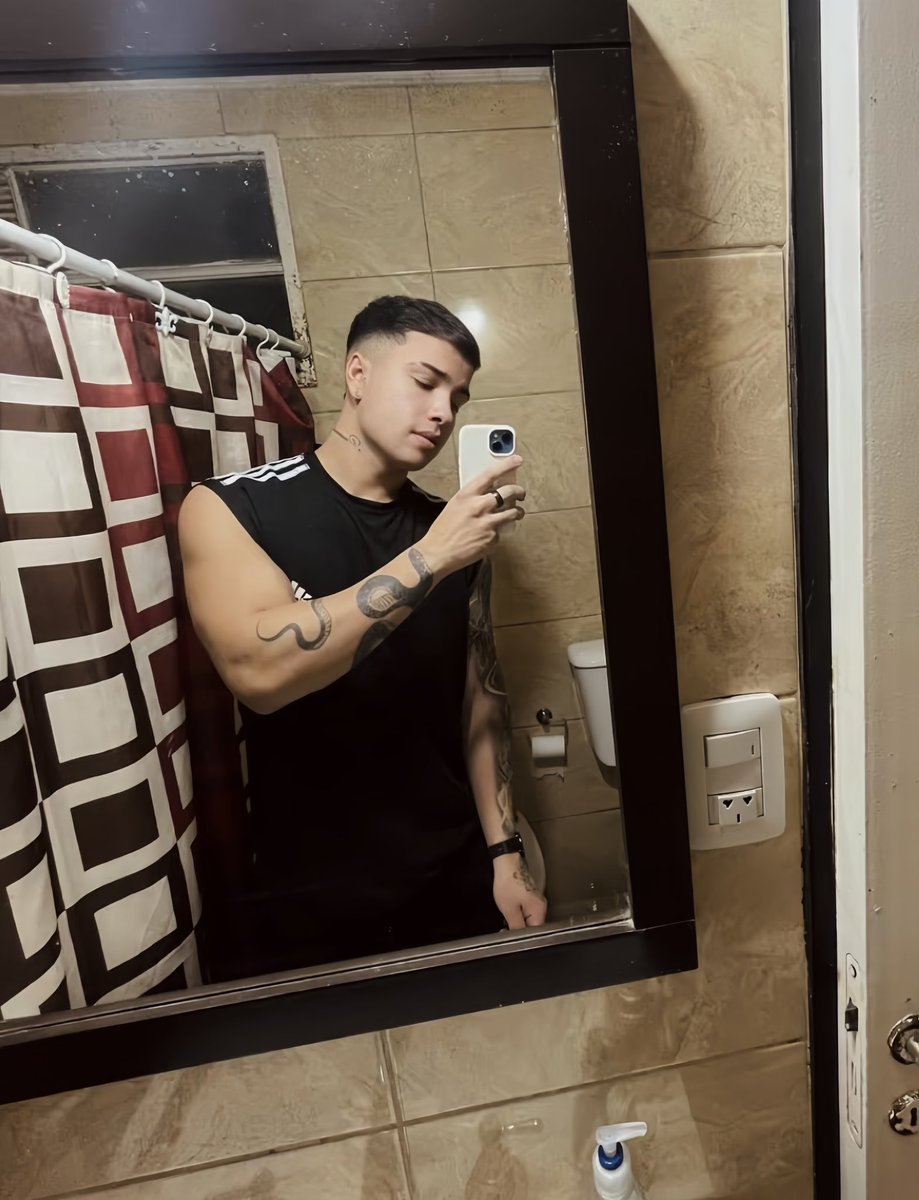 Santipierce_'s tweet photo. 👤 https://t.co/StzQY2jZeF