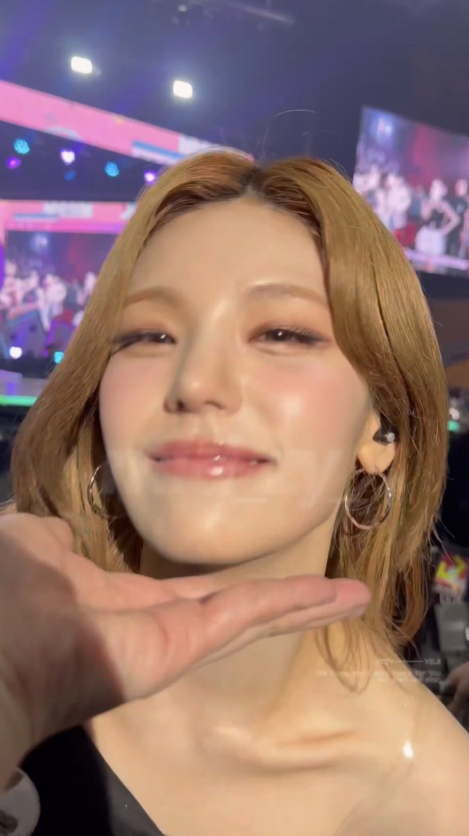 jadibluu's tweet photo. My cutie kitty ❤️ https://t.co/IIfHCn6WEN