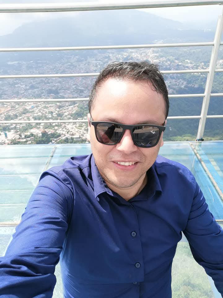 IamAleDelAngel's tweet photo. Hoy Facebook me recuerda que hace siete años andaba por tierras poblanas y haciendo lo que más me gusta, conociendo Pueblos Mágicos... https://t.co/avoWdzRMvA