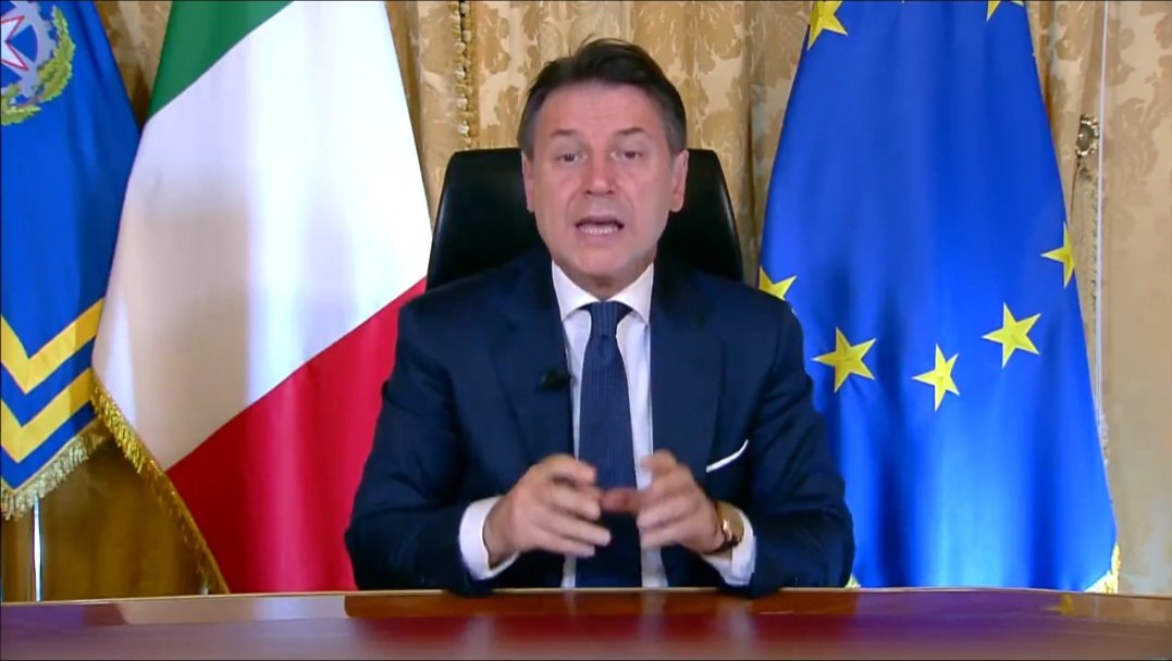 silvio_garofalo's tweet photo. Un incrocio tra Silvan, Tony Binarelli e il Mago di Arcella. https://t.co/6QNtYcxpsN