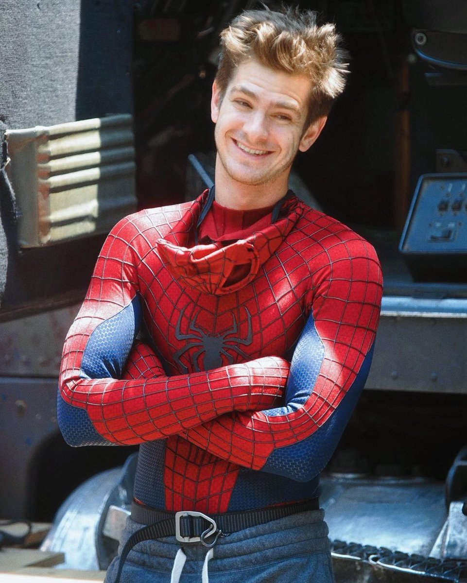 cinevow's tweet photo. Andrew Garfield on the set of The Amazing Spider-Man 2, 2013 https://t.co/Rzi5tO29ND