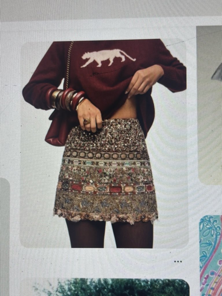 mansi_326's tweet photo. sabyasachi ready to wear are the pieces of my dream✨✨ love them.

I like it better than their bridal. I want these and also their clutch bag. 

Anybody who is obsessed with their clutch bags is my fashion soulmate✨ https://t.co/hL7aMGYwX2