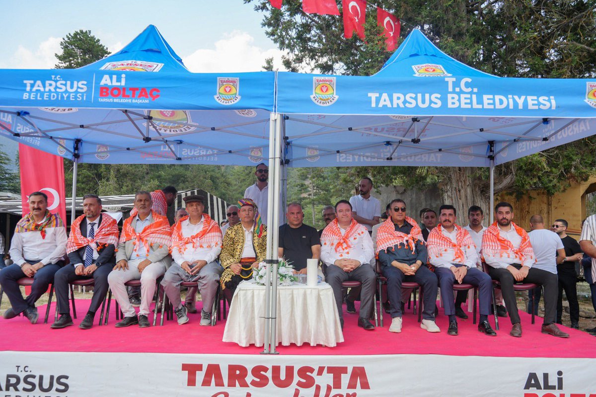 MersinOcak33's tweet photo. Ülkü Ocakları Mersin İl Başkanımız Sn. Ahmet Bebek; MHP Mersin İl Başkanımız Sn. Ömer Gürsoy, MHP Tarsus İlçe Başkanımız Sn. Fatih Yıldırım,Ülkü Ocakları İlçe Başkanlarımız ile Özel Bahşiş Yörükleri Derneği tarafından üçüncüsü düzenlenen ‘Karboğazı Yörük Şenliğine’ katıldılar. https://t.co/gVmHpZzbiq