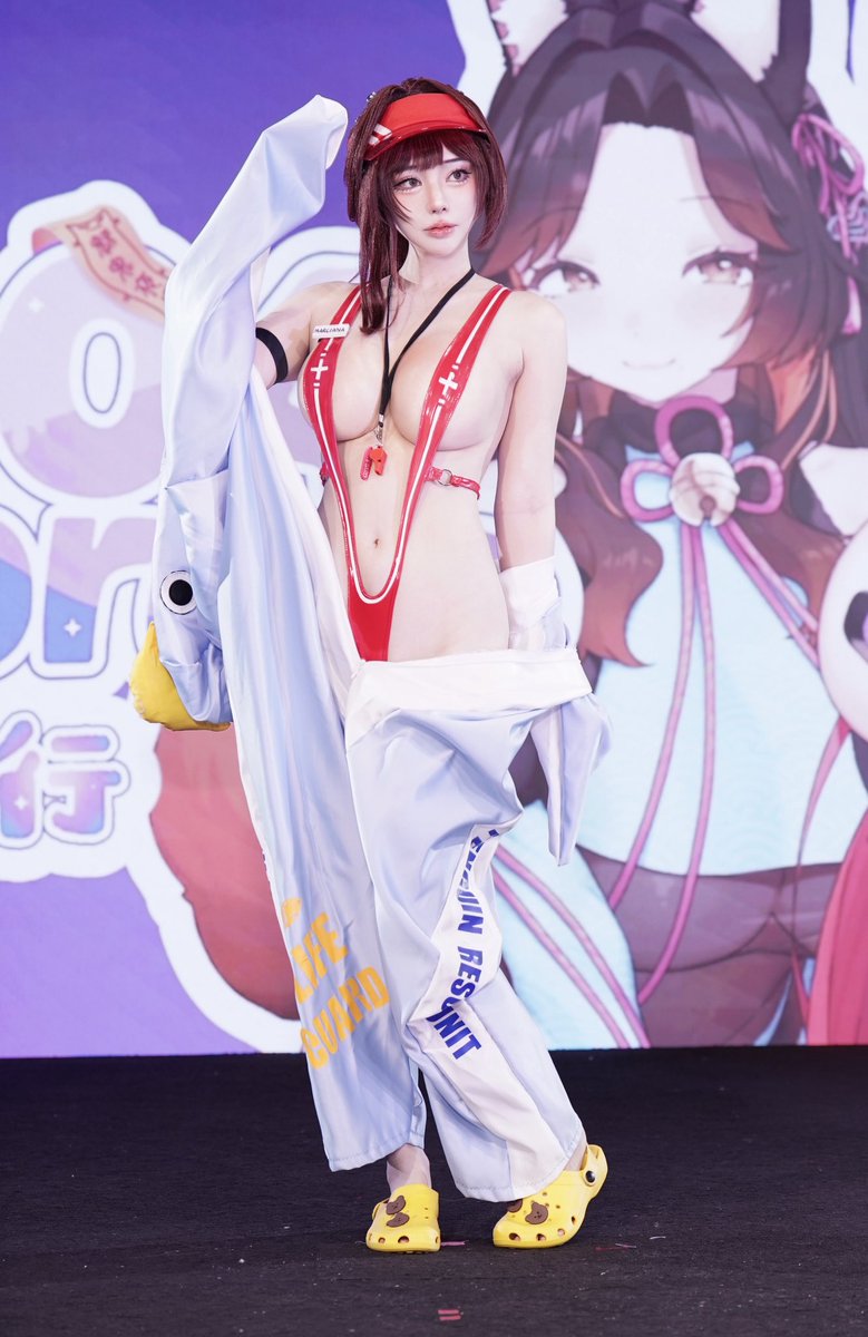meenfox's tweet photo. Cosforce 4 day 2 as Marciana 🐧
📸 : jason liu

#marciana #marcianacosplay #nikke #cosforce https://t.co/XUG7SNwvtq