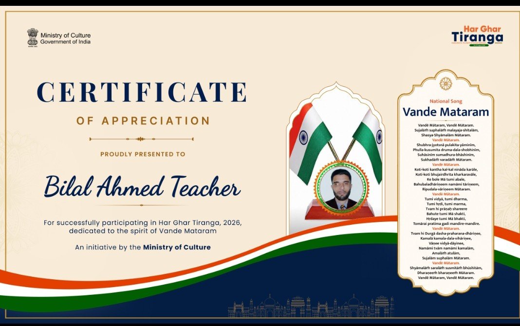 ALHAJBILALAHMED's tweet photo. 🇮🇳 Proud to be an Indian! 🇮🇳
With the Tiranga in my heart and Bharat in my soul, I celebrate our unity, pride and patriotism. ❤️🤍💚
“Tiranga Meri Shaan, Bharat Meri Jaan!” 🇮🇳
#HarGharTiranga #SelfieWithTiranga #Tiranga #VandeMataram #ProudIndian https://t.co/1oPnrCl1U9