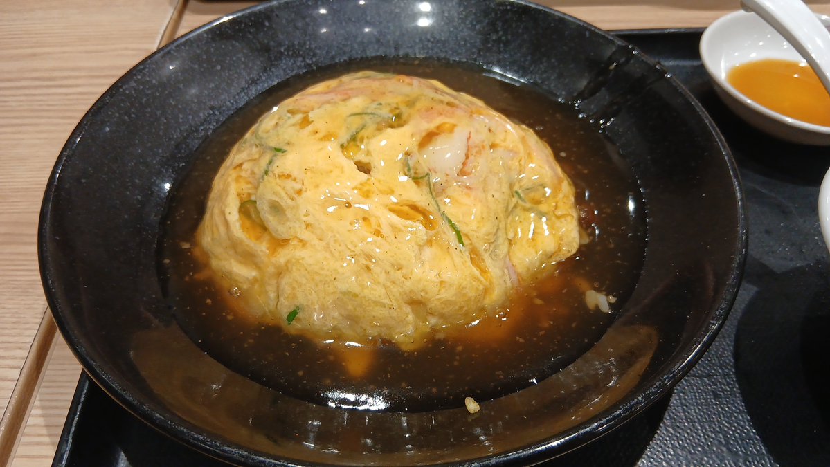 0ff_chan's tweet photo. 久々の天津炒飯同好会か？と思っていたら、頼んだのは自分だけだったw

#餃子の王将 https://t.co/THZJGMsY09