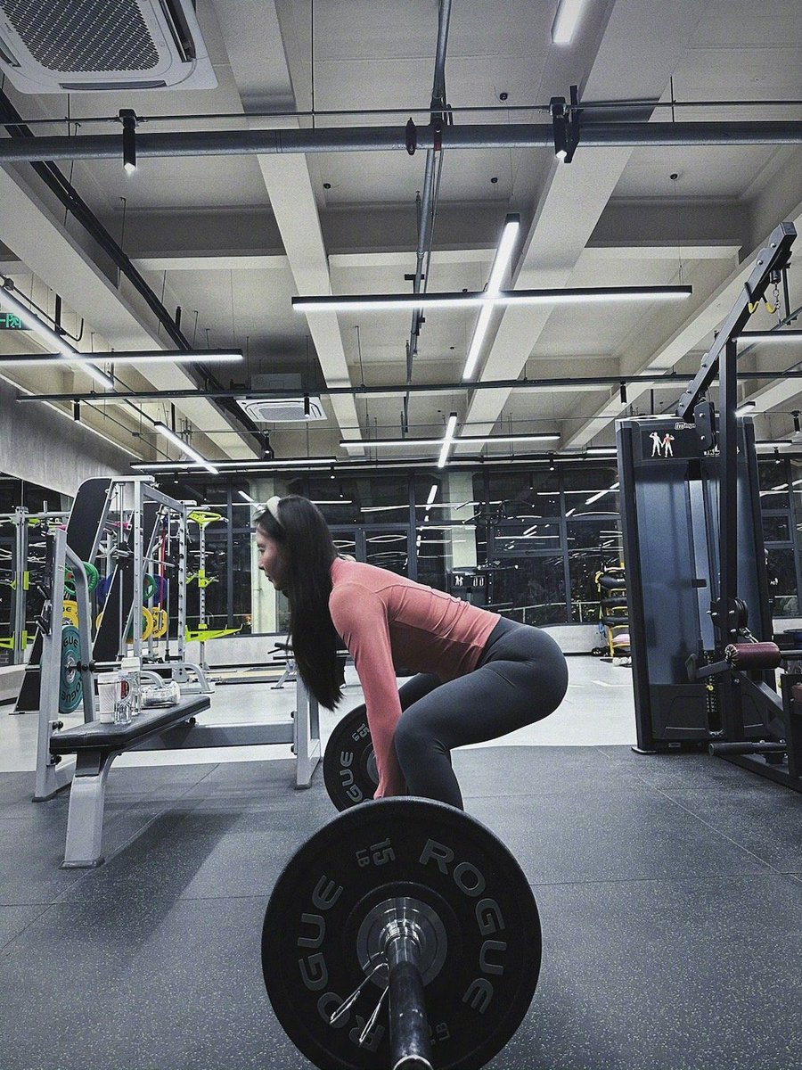 Ivanov13th's tweet photo. Just hit a PR in my morning workout! Pushed through every last burn—no excuses, just progress.  Who’s chasing their small win today #FitnessWin #PushYourLimit https://t.co/kTFY7tnzja