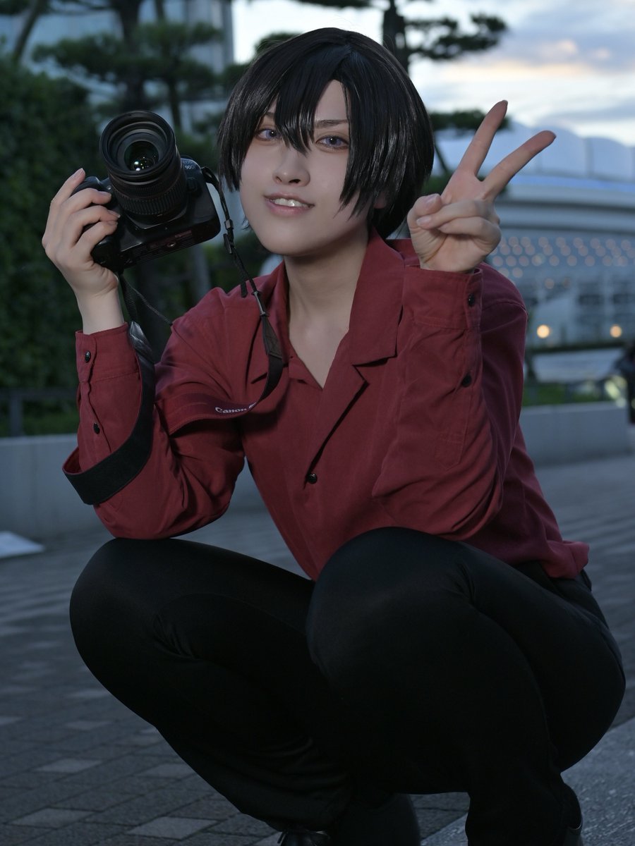 SakuraAoto's tweet photo. 《cosplay》
カメラしてるシリーズ📸
最近あんまりカメラ握ってないから遊びたいなあ😌 https://t.co/mqJsoAtIy7
