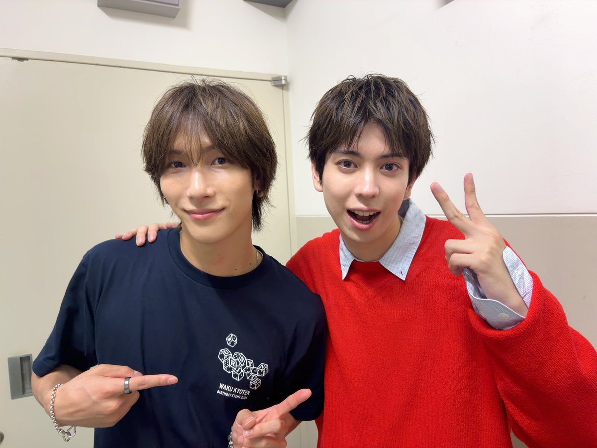 fukuitomoya0123's tweet photo. 今日は和玖のバースデーイベントでした！

26歳おめでとう！！！

楽しいイベントに呼んでくれてありがと✌︎

歌も素敵だった！また飯行こう🍚 https://t.co/WSNVaVLmzY