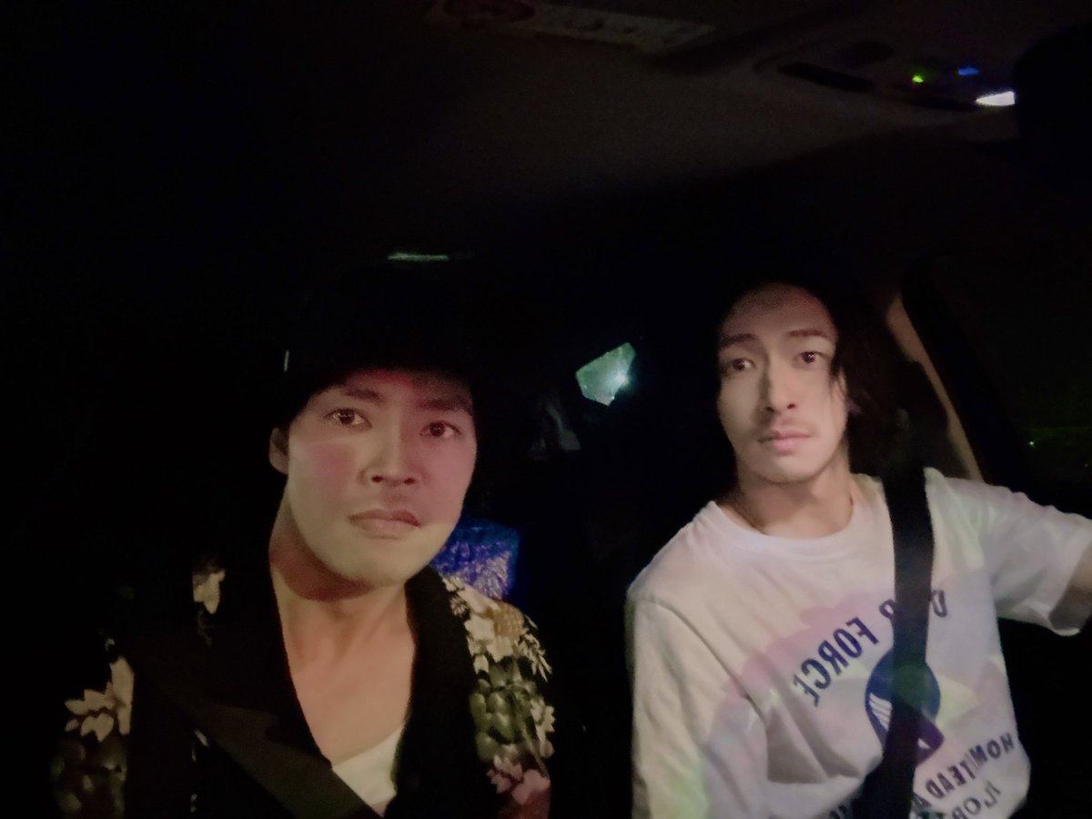 okam_radio's tweet photo. #壱劇屋東京支部向上委員会 

ご来場ありがとうございます！
お楽しみいただけましたでしょうか？

近くで皆様のお顔拝見しながら我々めちゃくちゃ楽しませていただきました！

お会いできる機会しばらく空きますが心に留め置いていただけたら幸いです！

写真は今日のシャッフル緑風桜雅 https://t.co/0moK7IP6QG