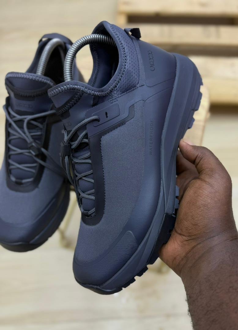 NewtonVincent5's tweet photo. NEW ERA BEGIN 

SIZE 40,41,42, 43, 44, 45 

THREE  COLOR 

PRICE 95,000, FULL BOX 

+255763286325 Whatsapp AND NORMAL CALL 

TUNAUZA JUMLA NA REJAREJA PIA 

TUNAFANYA DELIVERY NDANI NA NJE YA NCHI KARIBU WOTE KWA ODA 

TUPO MTAA WA NARUNG'OMBE NA CONGO 

WE ARE THE BEST🐻‍❄️ https://t.co/jz530t1Adl