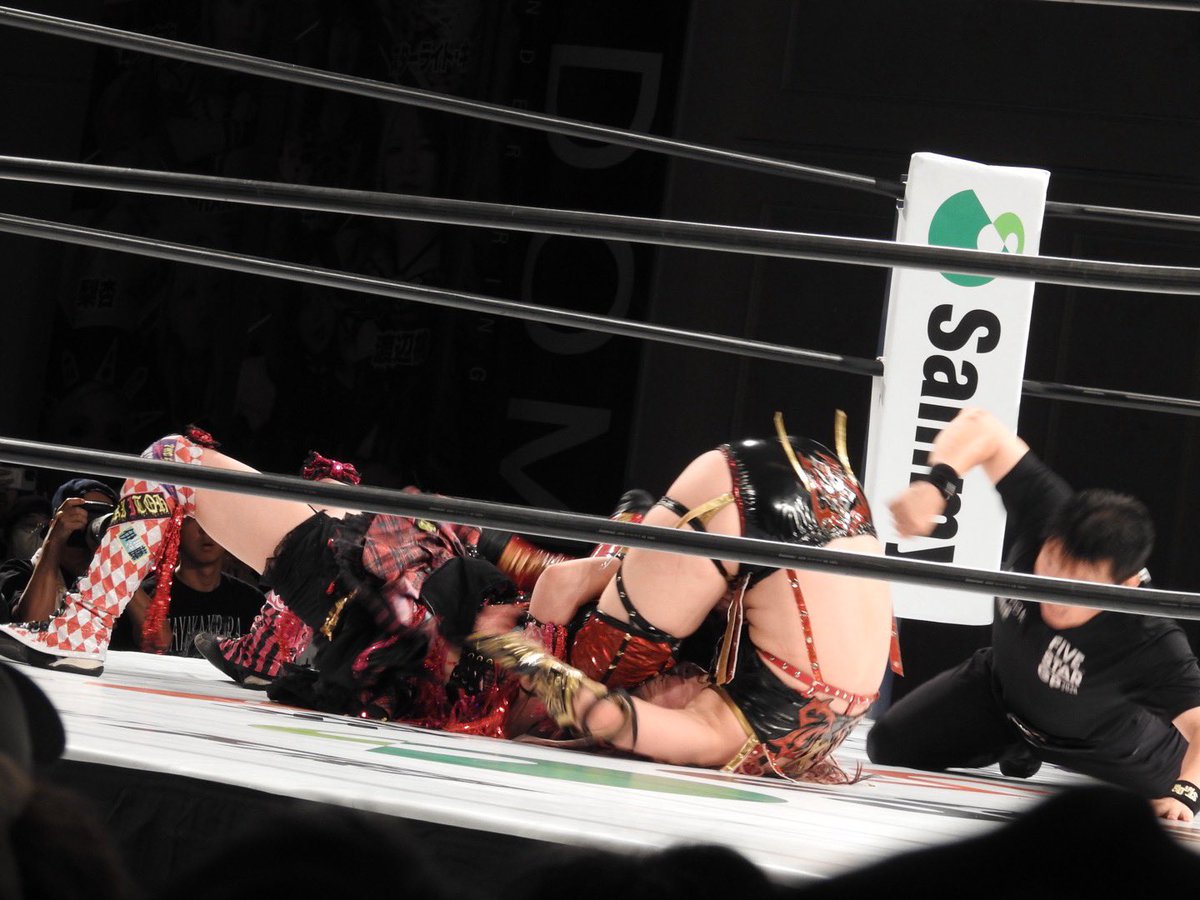x1322vm's tweet photo. 初参戦で新技（？）みれた！！！

#STARDOM 
#伊藤麻希 https://t.co/adlS5xlwwy