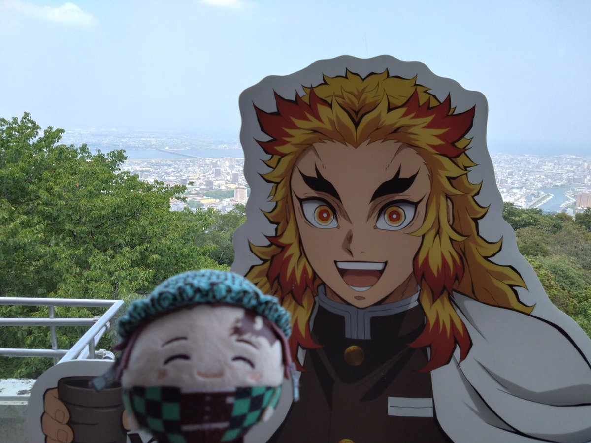 f243w's tweet photo. 7/22 旅の思ぃ出…②

ふゎ🎴「くりむそだのみました!!😋ぉいしぉいしでした!!したのちゅうしゃじょでぽすたみつけてﾇ主ｼぅれしぅれししてました!」 https://t.co/5Ml09m4pvF