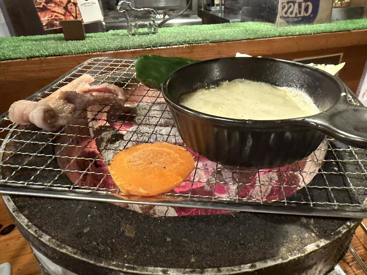 annkokuji123's tweet photo. ラム肉食べてます🐑 https://t.co/wbrpTj6PtR