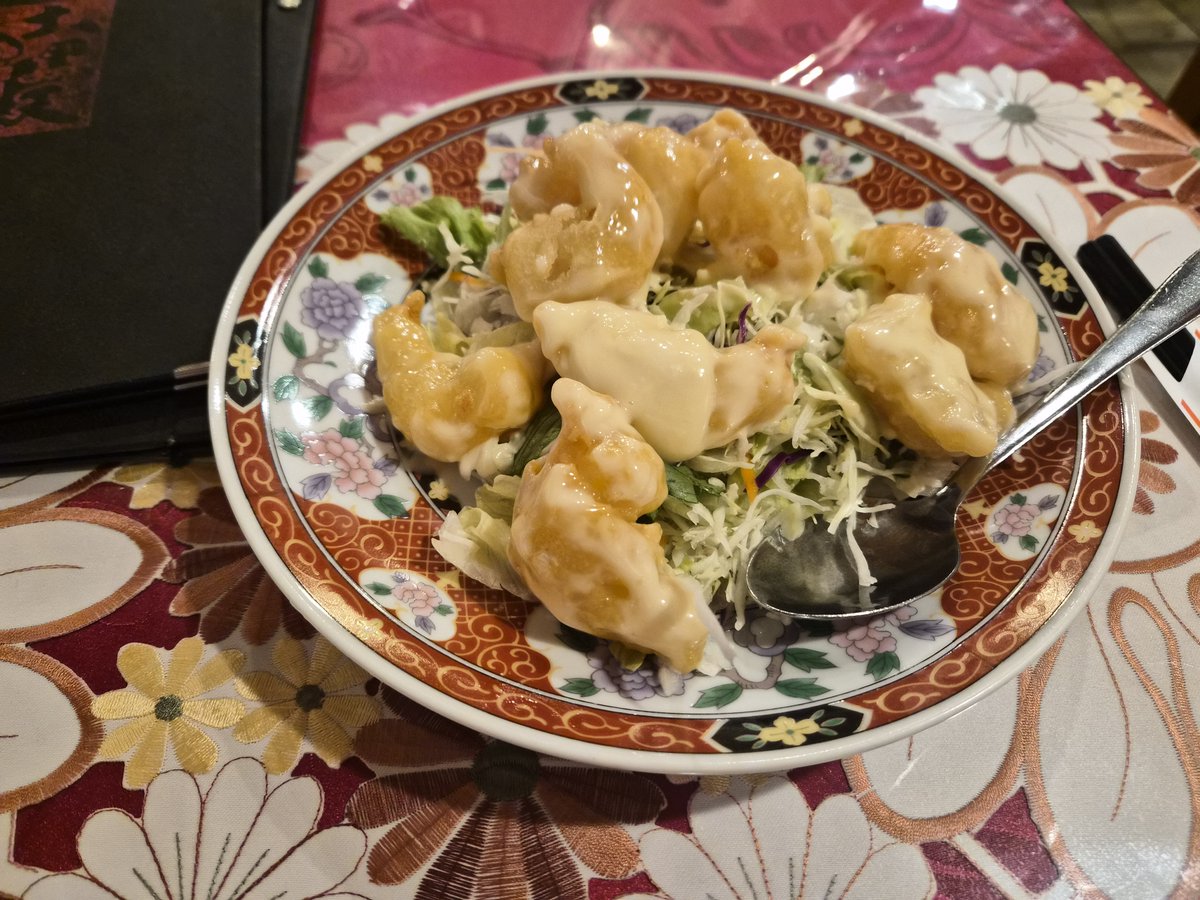 mavlaga's tweet photo. マヨかチリかタルタルか悩んだけどエビマヨにしました🍤 https://t.co/6nvNvmf9rE