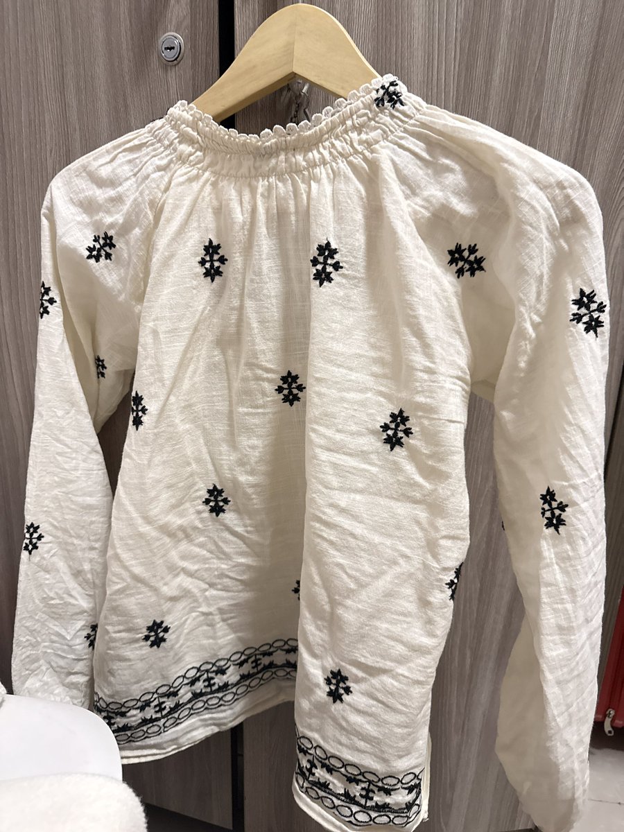 Kayspreloved's tweet photo. Amaree Blouse
Size S 
110k
Boleh oren ya https://t.co/CTgIBpwA09