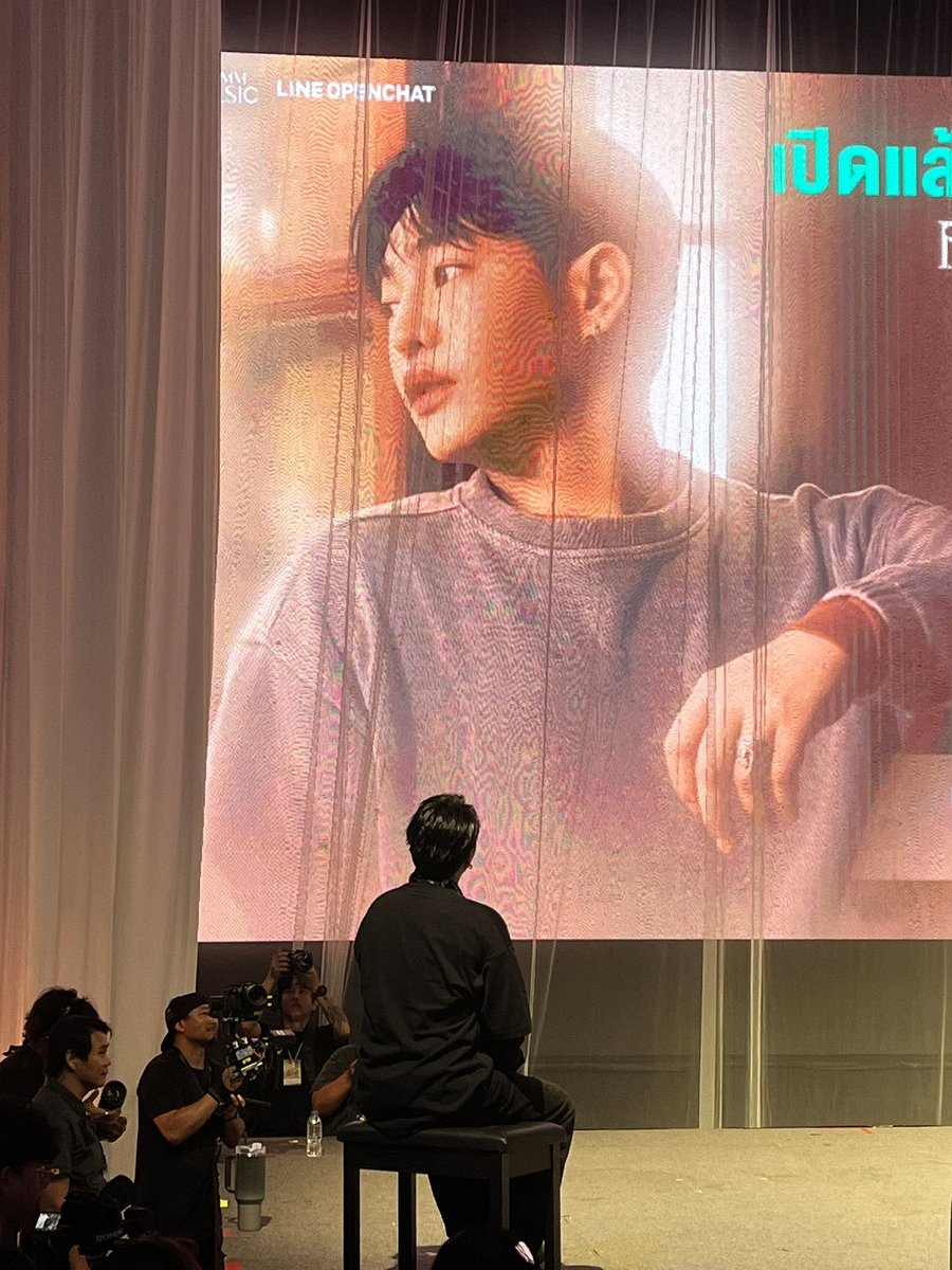 Goofgift4444's tweet photo. #Peck_IGYFanmeet
#PeckPaLitChoke 
#Peckpalit มาหาแล้วนะคะ ไม่เจอกันหลายปีเลยดีใจที่เฮียและพี่ซังยังจำได้ค่ะ🥰💗🥹 https://t.co/4IPBXQitmd