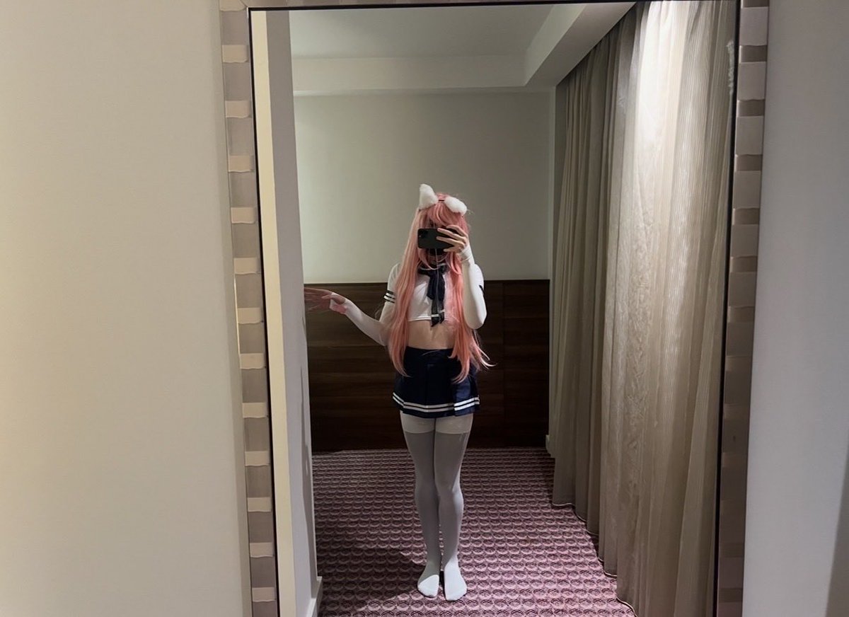 Connogyuv's tweet photo. Any bbc want to talk? Rarlil245 on snap. #bnwo #femboy #chastity #snowbunny https://t.co/EoeKnfeWUc