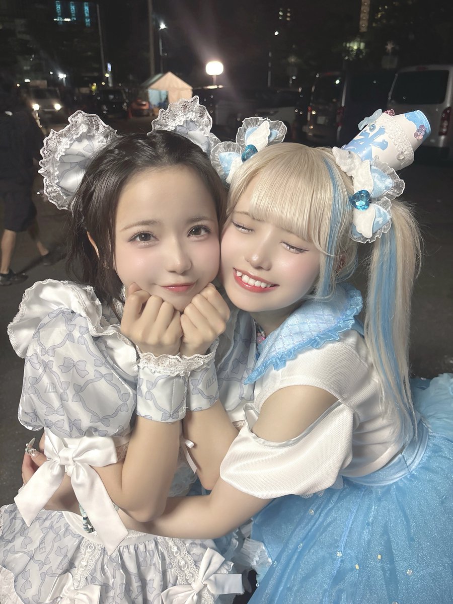 NANIMONO_neru's tweet photo. 「ねぇ久しぶりだね？」なねるあいす🍨🩵 https://t.co/YphTsVNaNw