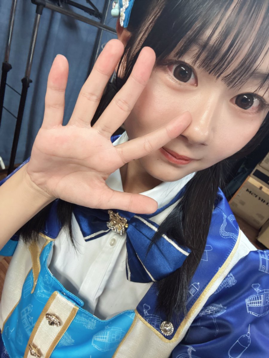 MilkShake_rinon's tweet photo. 【ミルクセーキは食べ物ですvol.136 】
本日はありがとうございました！！！
本日からミルクセーキに加入させていただくことになりました水色担当月城りのんです🩵
これからたくさんの方に愛してもらえるように、そしてもっともっと成長できるように精一杯がんばります！！ https://t.co/xVojsYQy3h