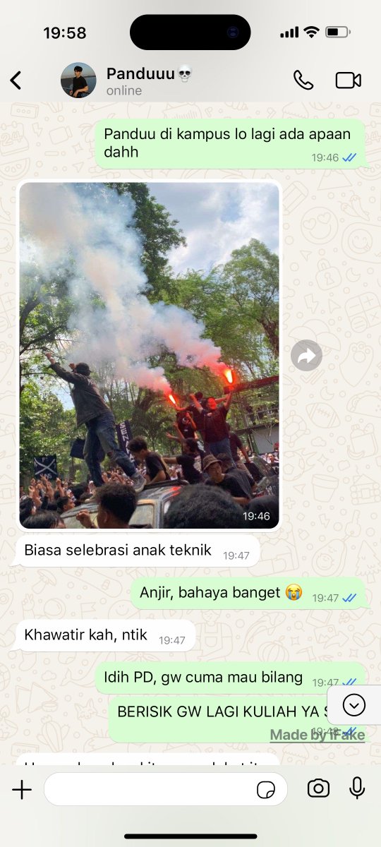 i07_RAn's tweet photo. #pondphuwin Prompt AU˙⋆✮

— What if Phuwin as mahasiswa psikologi Unpd temenan dari bocil sama bocah tengil FTTM dari kampus sebelah ⭑.ᐟ https://t.co/lj0mxV0ihm