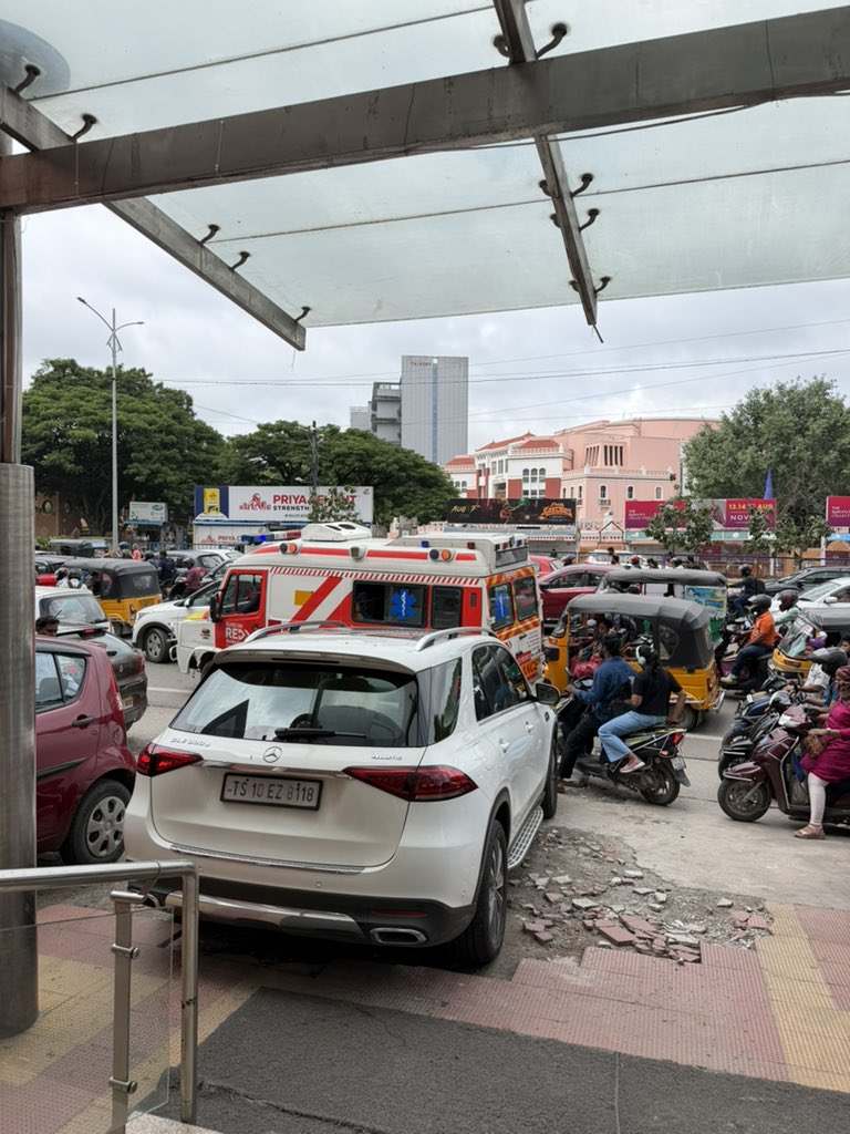 saikarut's tweet photo. Currently exploring India 

One of the best decisions of 2026

If you’re feeling stuck or complacent, sometimes changing locations drastically might be what you need to do

Life is not about grinding 24/7 and making the most money. https://t.co/YEwlHO2szK