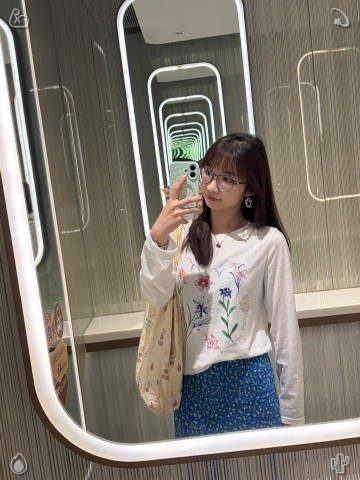81Ohana's tweet photo. Milk tea infuses an elegant sense of ceremony into the mundane rhythm of everyday existence. Sipping it slowly allows individuals to appreciate and embrace the simple pleasures of daily life. 🦘Minute nuances—such as the pace of cutting or the intensity of pressing—can signifi https://t.co/Ib7bXj0loG