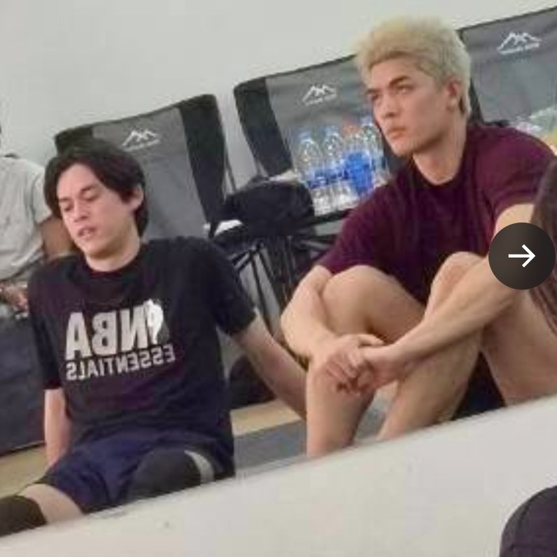 eva_blbb's tweet photo. This T-shirt....
Sleep together last night? 😂😂😂

from @菠菜煎蛋
#RoundOneSeries
#JossGawin https://t.co/h71xp76VMt