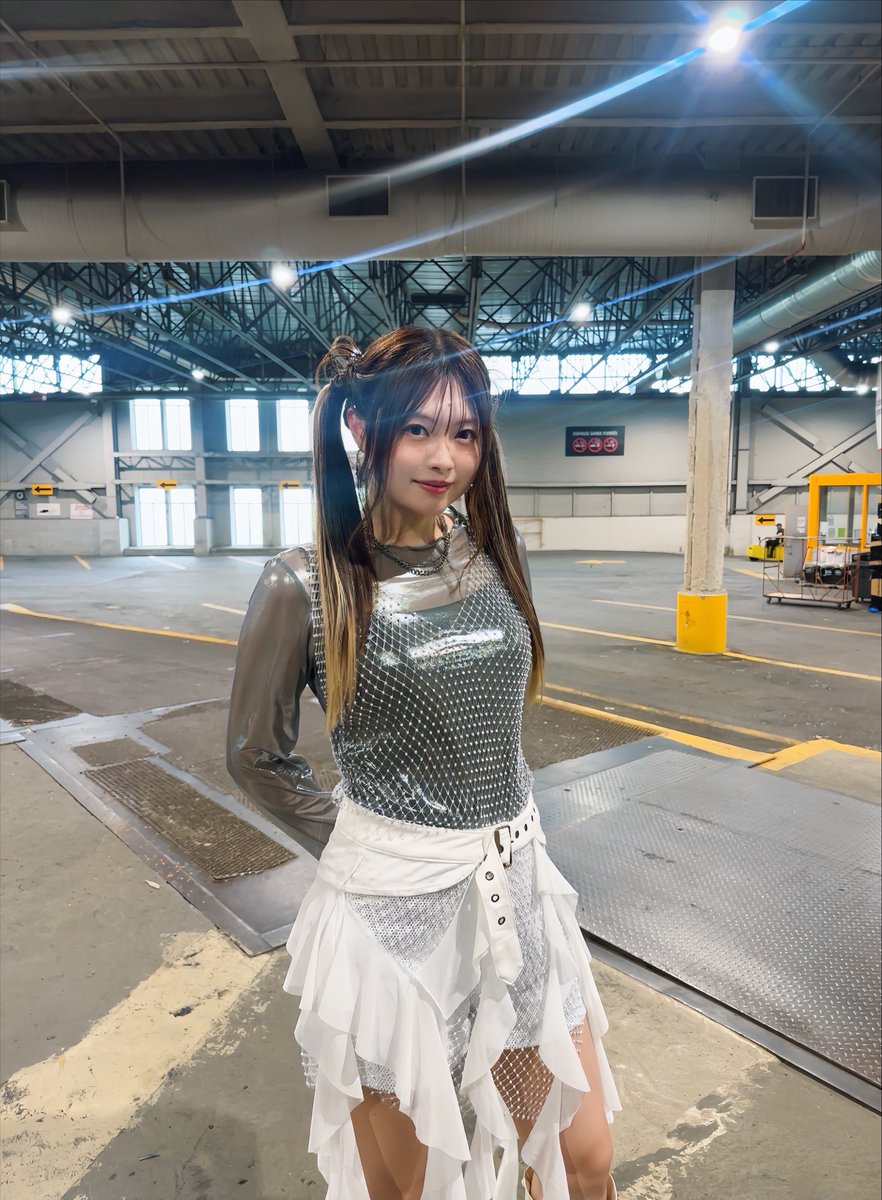 Suzuki_Konomin's tweet photo. 昨日のカナダライブ🇨🇦

ヘアメイクも遊んでみたり✌️ https://t.co/TRRsQZYEAA