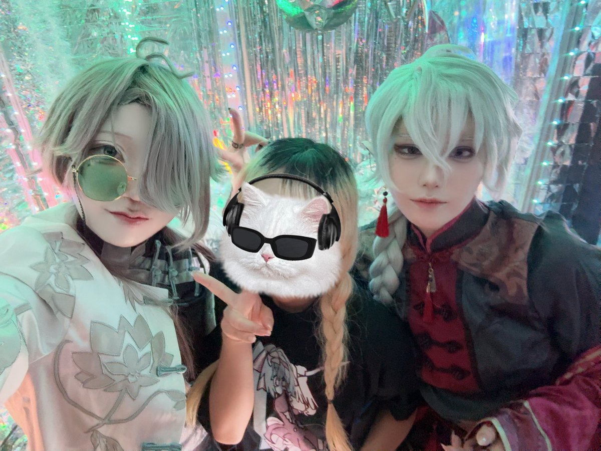 potepotetop's tweet photo. ⚠︎cos
ついにかなった！チャイナ撮影🇨🇳🇨🇳🇨🇳
ふっかるでノリと勢いで予定くれたkzhさんいつもありがとう😘
たくさんいい写真とってもらった！天才カメラマン✨いつもありがとう♡
スタジオも最高すぎてほんと楽しかった😭 https://t.co/BRemeXwHAL