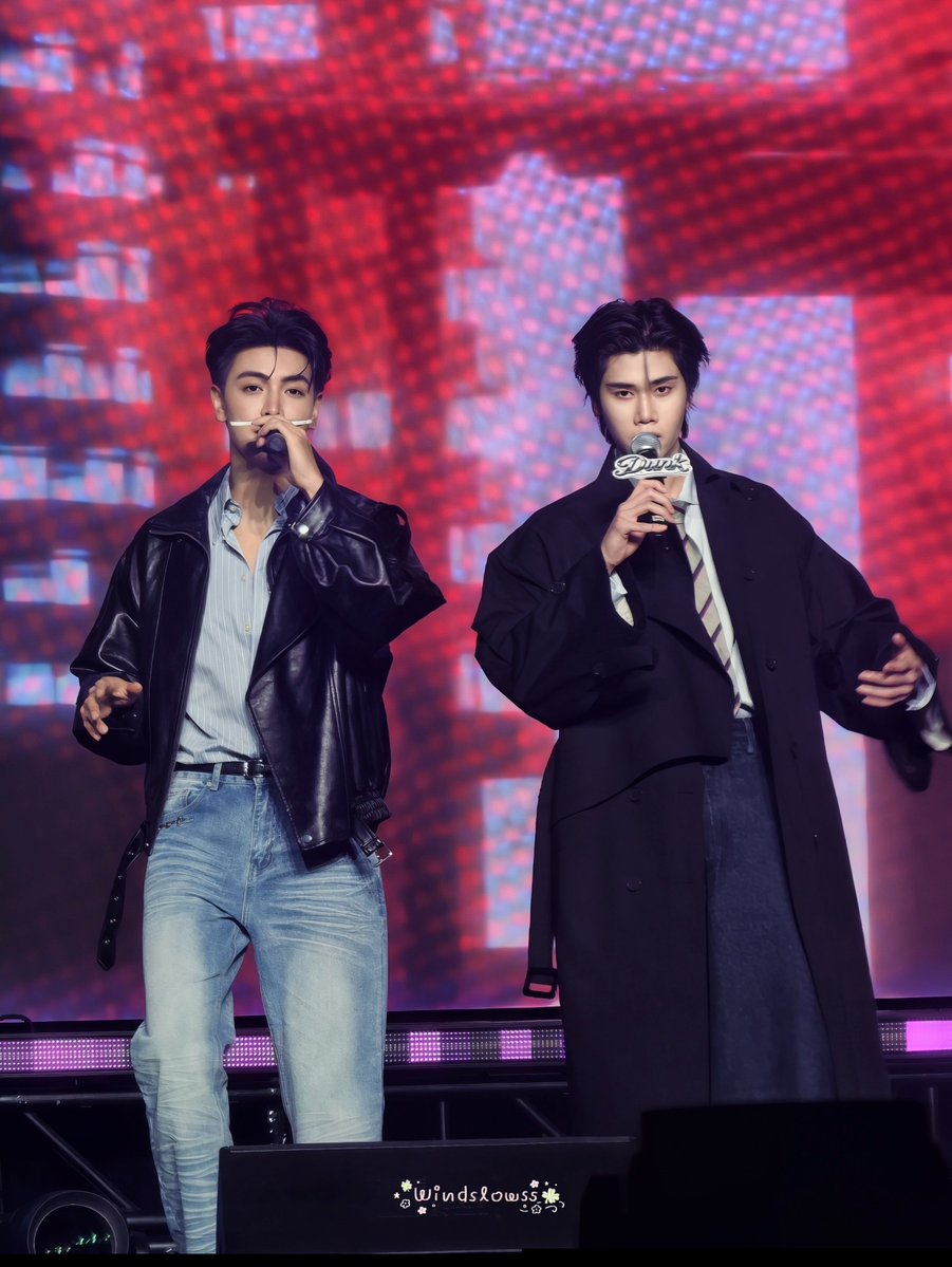 Amemi16's tweet photo. จุงดังหล่อมากกกก ✨

JOONGDUNK FANFEST AT MACAU
#GMMTVFanFestinMacau2026
#จุงดัง #JoongDunk https://t.co/UJsQV2NLNc