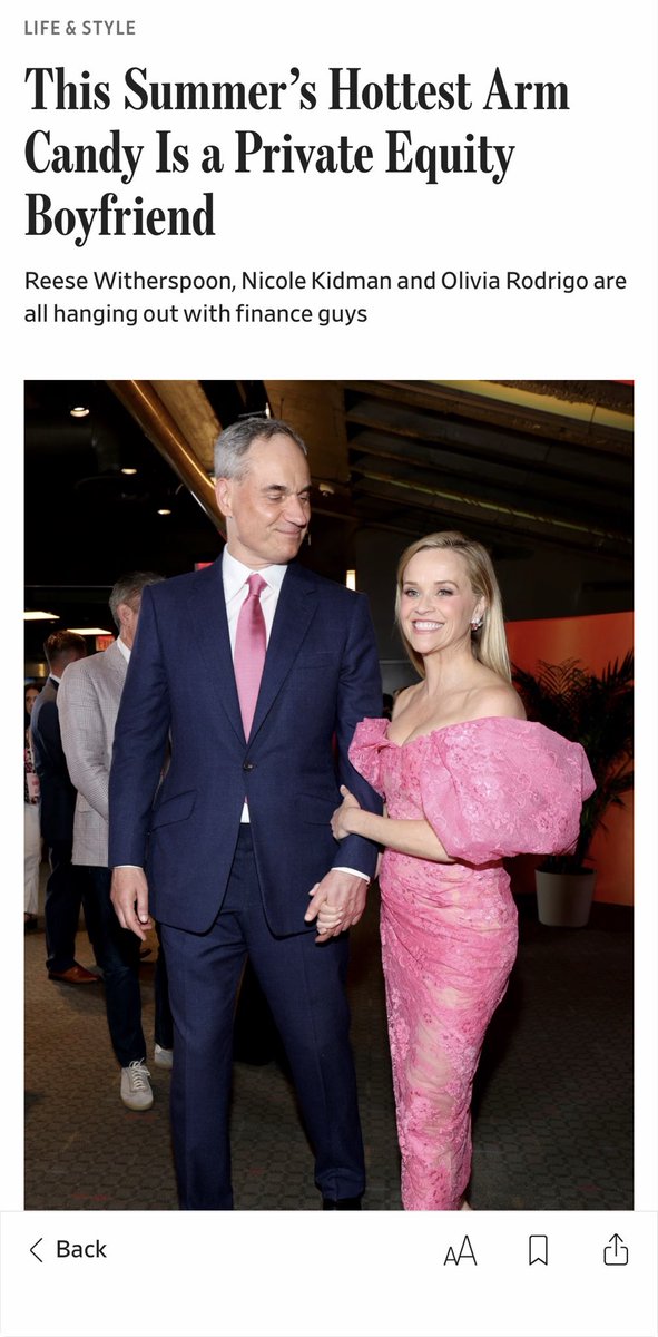 thewallstskinny's tweet photo. Per the @WSJ, “the summers hottest arm candy is a Private Equity boyfriend”.

Can someone explain how this is different from any other summer??? 

Tons of celebs have Wall Street "boyfriends", husbands...am I missing something?? https://t.co/R4qrKpFMg4