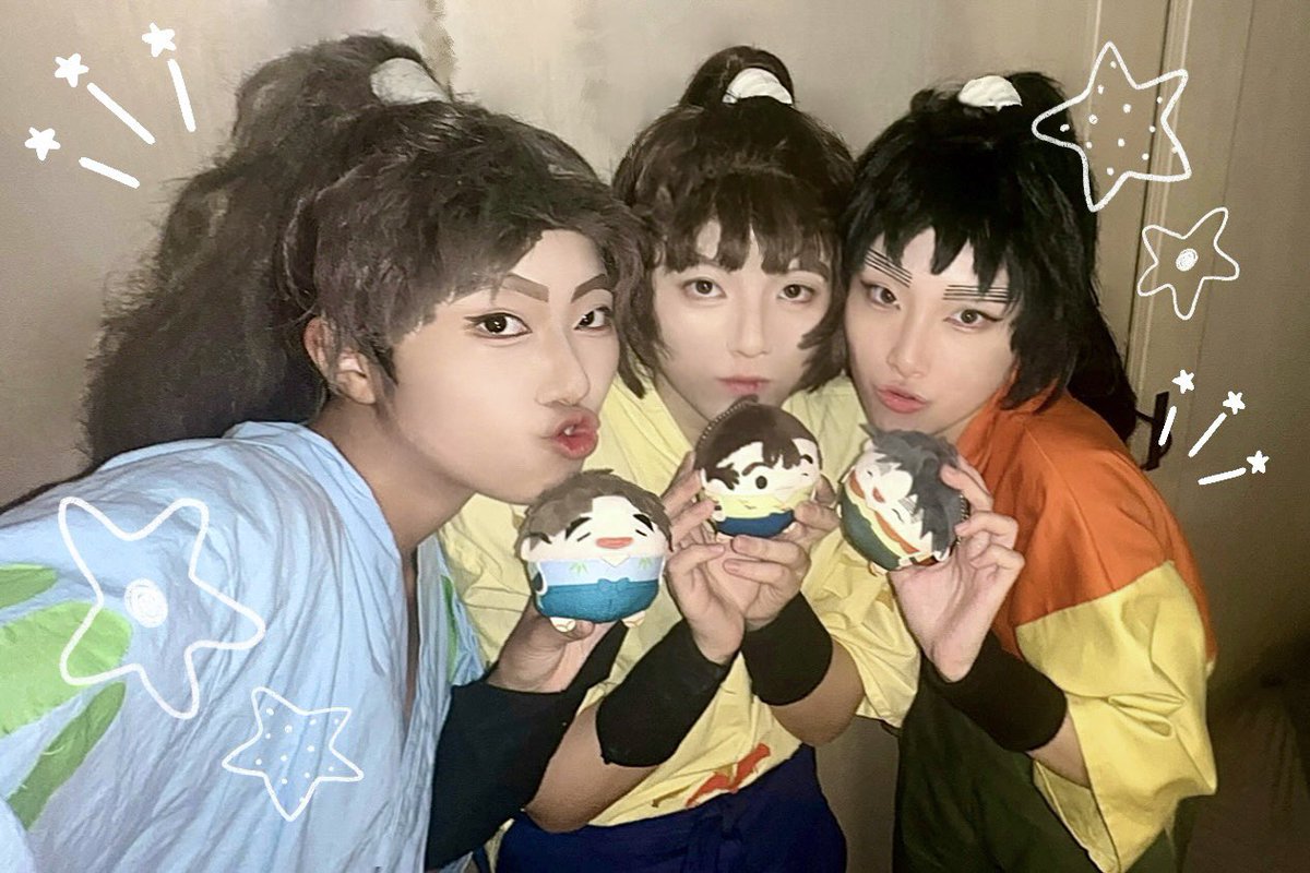 leasu_pan2's tweet photo. cos. リア友ちゃん達とコス♪ https://t.co/iL2QS979Tt