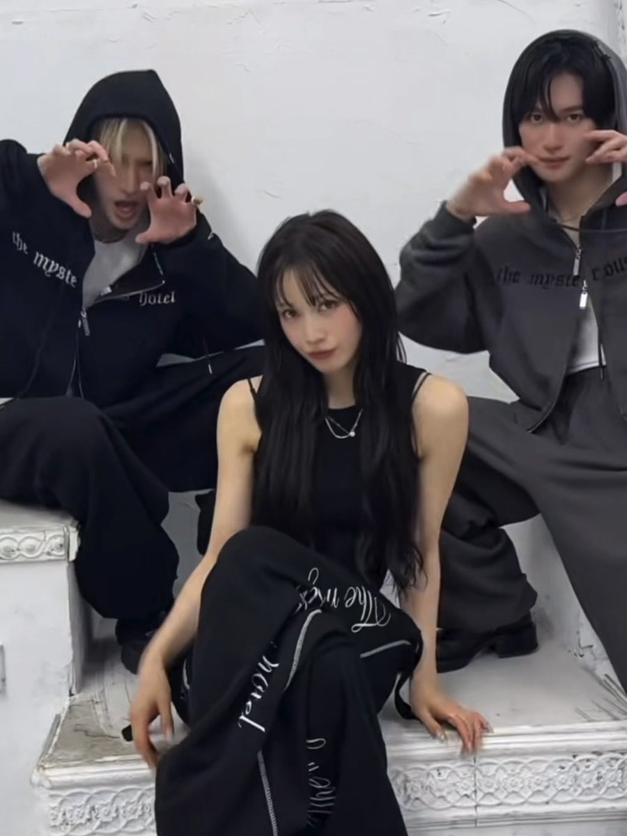 a_yurikachan's tweet photo. ゆりかちゃん×YOUR🐈⬛🐾🖤🖤
美男美女で顔面強すぎて画面割れるて🤦♀️
tiktok更新ありがとう🌙✨
@yurikanakamura4
@your_officiall
#中村ゆりか
#YOUR https://t.co/V2TxDXFxzL