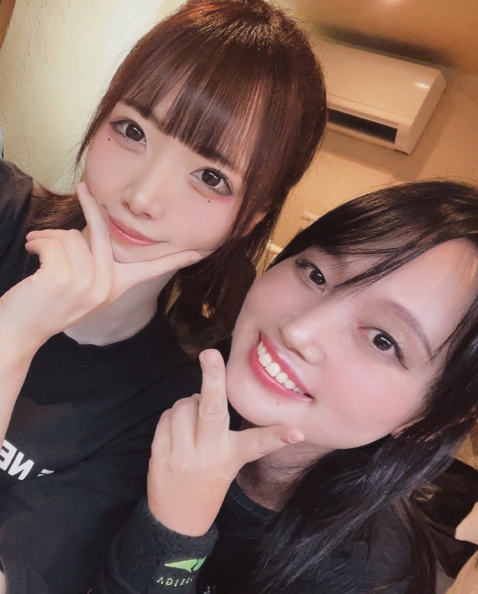saki1106AM's tweet photo. 巣鴨獅子王はるちょんバンドサポート&amp;STAFFお疲れ様でした🎵
みんなの熱量すごくて最高だったなぁ🔥
今日も皆ありがとう🙇‍♀️💕
私のすっぴんチェキは超レアなので大事にしていただいて( ˙꒳​˙ *)ﾃﾚ
桐子さんのドラムがかっこよくて本当に好きです😢❤️
またいつか一緒にできたらいいなぁ…🫶 https://t.co/ld0fLlGDky