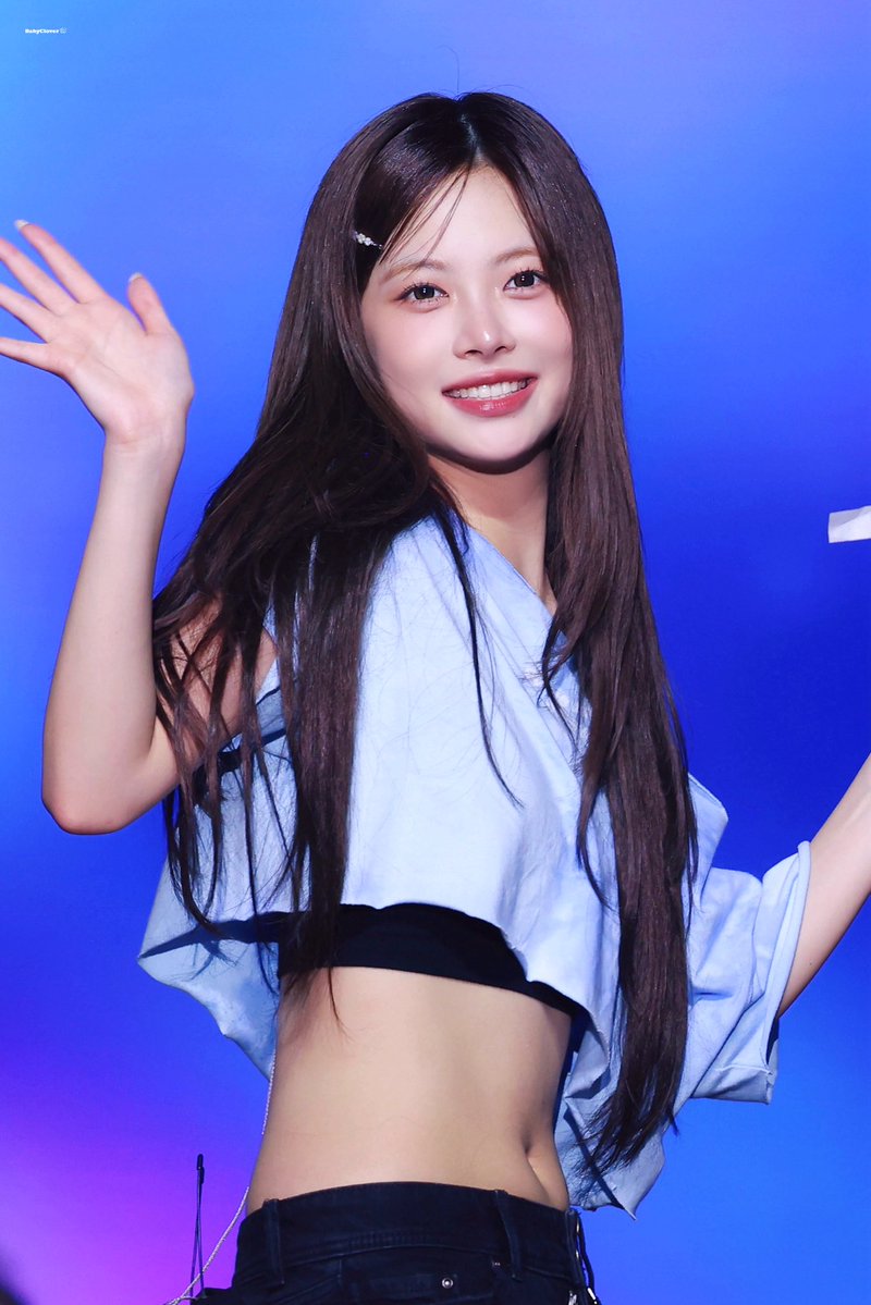babyclover_hec's tweet photo. 260809

#홍은채 #ウンチェ #HONGEUNCHAE
#은채 #르세라핌 #LE_SSERAFIM https://t.co/qIen5JMpwc