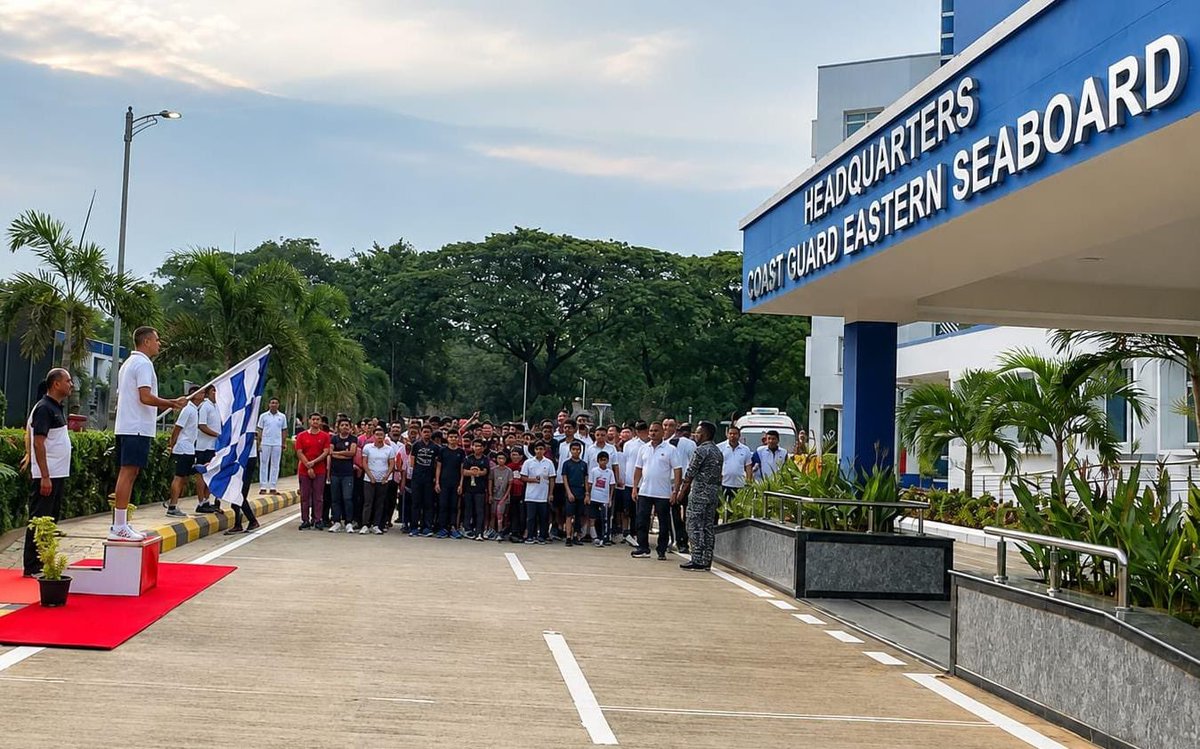IndiaCoastGuard's tweet photo. On 09 Aug 2026, @IndiaCoastGuard Region (East) organised #RunForSMA at Puducherry, Chennai, Tuticorin & Visakhapatnam. ICG personnel and families came together to raise awareness on #SpinalMuscularAtrophy and stands in solidarity with affected families.

#SMAAwareness #SocialInitiative #CommunitySpirit #PublicHealth #VayamRakshamah