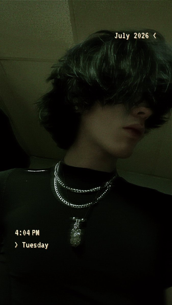 face_unknown_66's tweet photo. The emo twink vibe is hot 🥵 
#emo #twink #nsfwtwtًً https://t.co/yuyEG1w2Nr