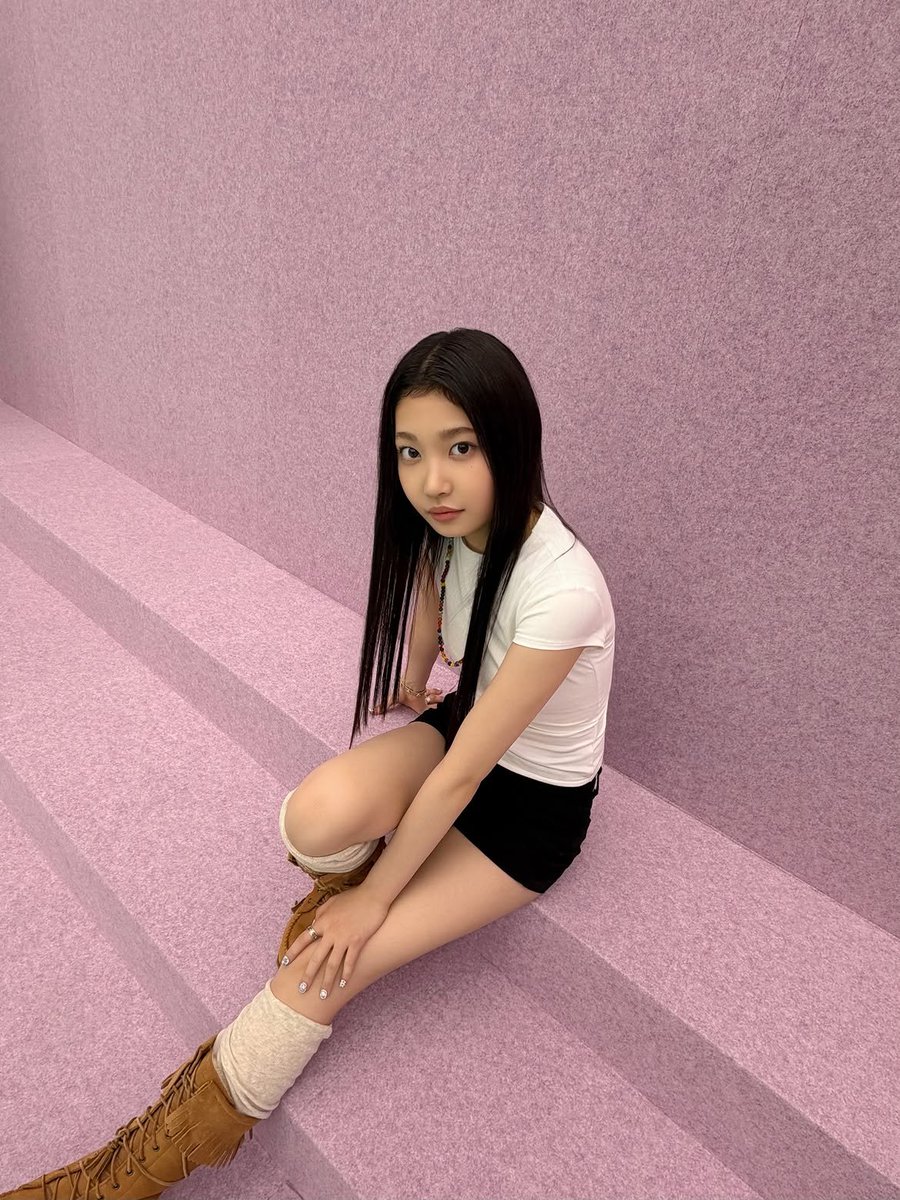 tuidepics's tweet photo. 260809 #SAKI's instagram update

#TUIDE #튜이드 https://t.co/BHR1pwI4vC