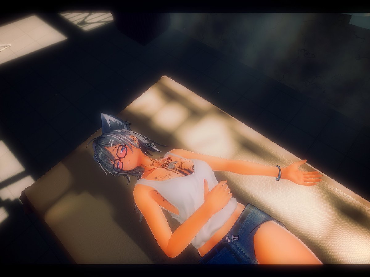 usokawasanchi's tweet photo. 解像度が低く感じるのはそういうワールドなのです

#ラシューシャ #Lasyusha
#VRChat #Meteoffshot https://t.co/N5cZ0uykCa