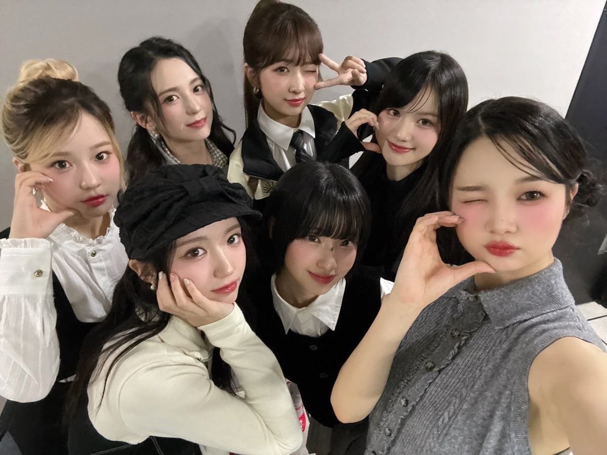 formadein's tweet photo. to miu, mashiro, serina &amp; nagomi:
we will never give up until you are finally free. maby will always be by your side! 🤍 https://t.co/PIsIc6tEOR
