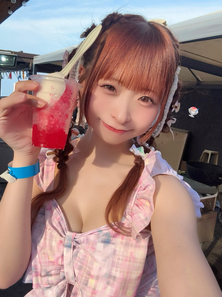 wata0w0's tweet photo. 海オフめっちゃありがとう〜っ🍧🐬🩵
夏、最高ー！！！！！！！！！ https://t.co/BQZiTsk8UP