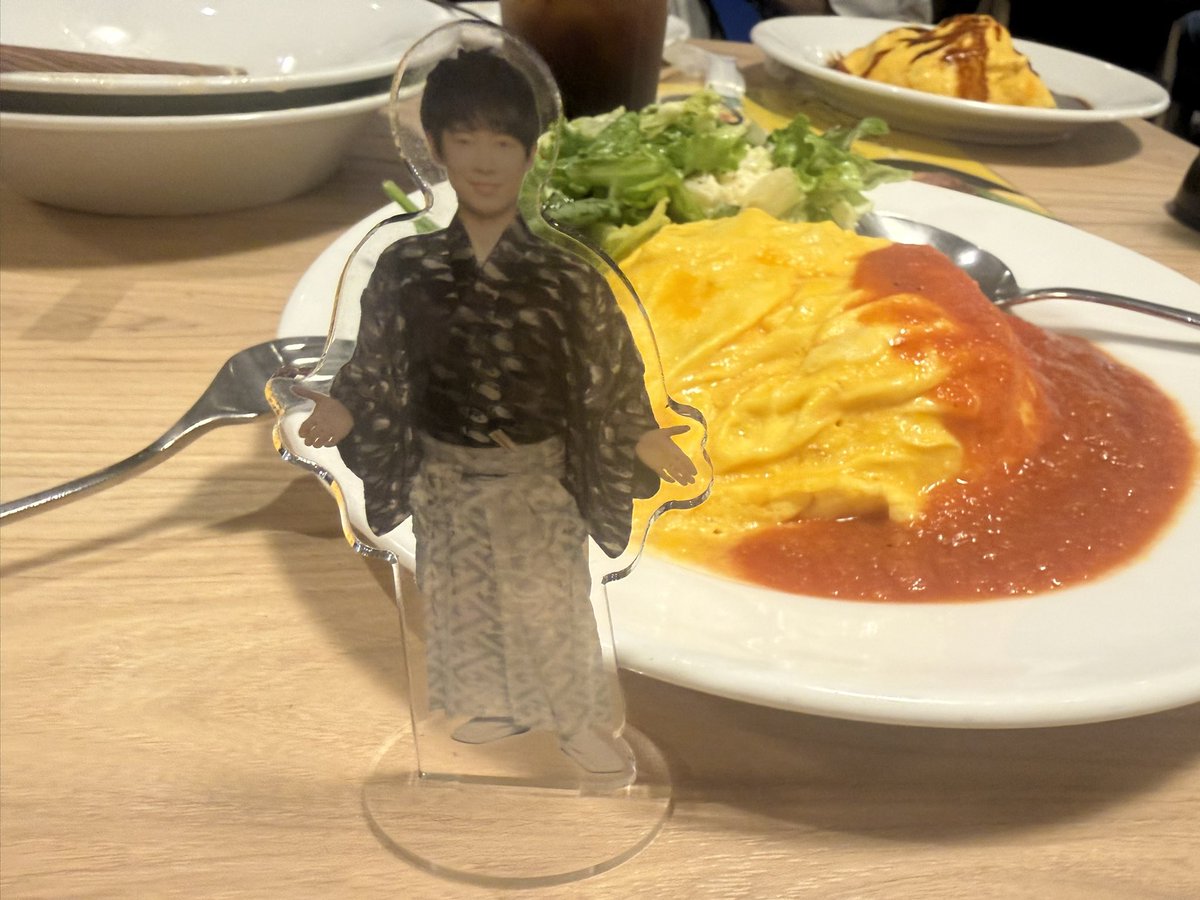 milk11whitetea's tweet photo. @matsuzaka_1021 お疲れ様でした♪
今頃🥂打ち上げ🚀楽しんでらっしゃる頃カナ🤭
ゆうきサンがあの💛を👕来てらっしゃっていたから帰りは雷雨⛈️でした😂笑🤣
#ふたりのTOWKAKU 
ありがとうございました。
楽しかったです🫶タオル是非🥰参考にしてみて下さいね🤩笑。

#感謝🌻　
#松阪ゆうき　さん🎵
#三丘翔太　さん🎵 https://t.co/oRC4hSxAIz