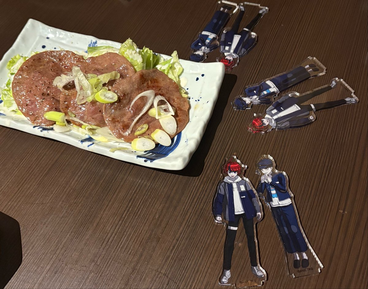 hn6drtyg's tweet photo. 一カップル一枚ずつね https://t.co/e5QXJUCerX