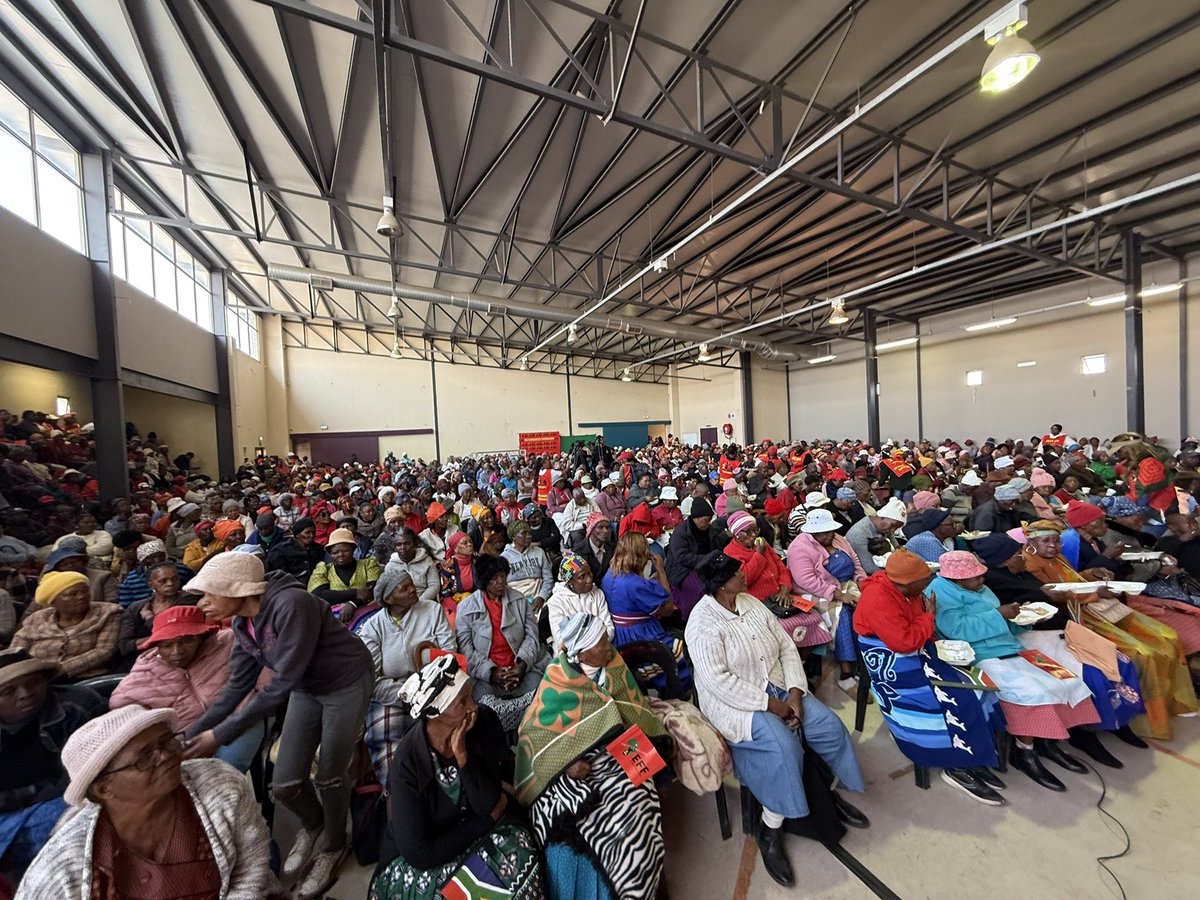 MTshwaku's tweet photo. @EFFSouthAfrica women’s rally , we had to close the doors! Overflow! 

No one can stop an idea whose time has come.  Young  people also  came  in their numbers! https://t.co/IVPMcBU8SP