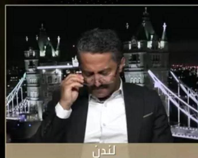 amer_thabet2021's tweet photo. علي البخيتي طلع يبكي في قناة العربية لأن محمد أخوه شل عليه البطانيات والفرش من منزله

ونحن في #الجنوب شلوا علينا الخُبرة الهوية والوطن بكل ما فيه وزعلانين ليش نطالب بفك الارتباط منهم ويلكم من الله يا ظلم💔 https://t.co/MKMhxEQgXD