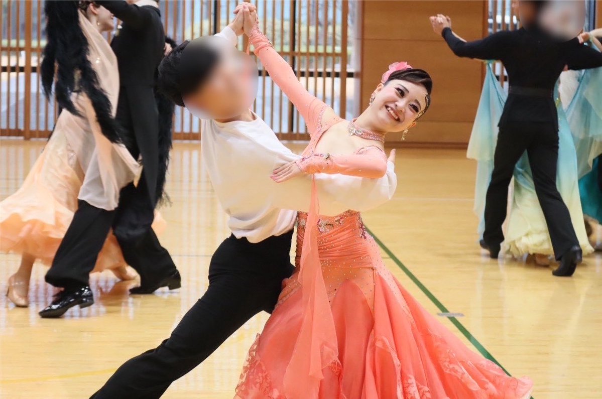 yyyu5123_s's tweet photo. #シャドーリーダー募集 

【名前】そぼろ
【所属】明治大学競技ダンス部 2年
【身長】145cm(+7cmヒール)
【専攻】スタンダード
【練習場所】東京周辺

身長にとらわれないダイナミックな踊りを目指して、日々練習に励んでいます！
学連・アマ問わず、共に成長していける方を探しています✨️🔥 https://t.co/OeTDIrIn4T